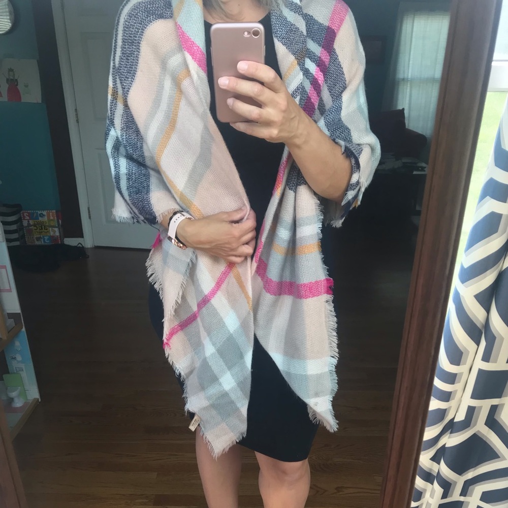 Blanket scarf